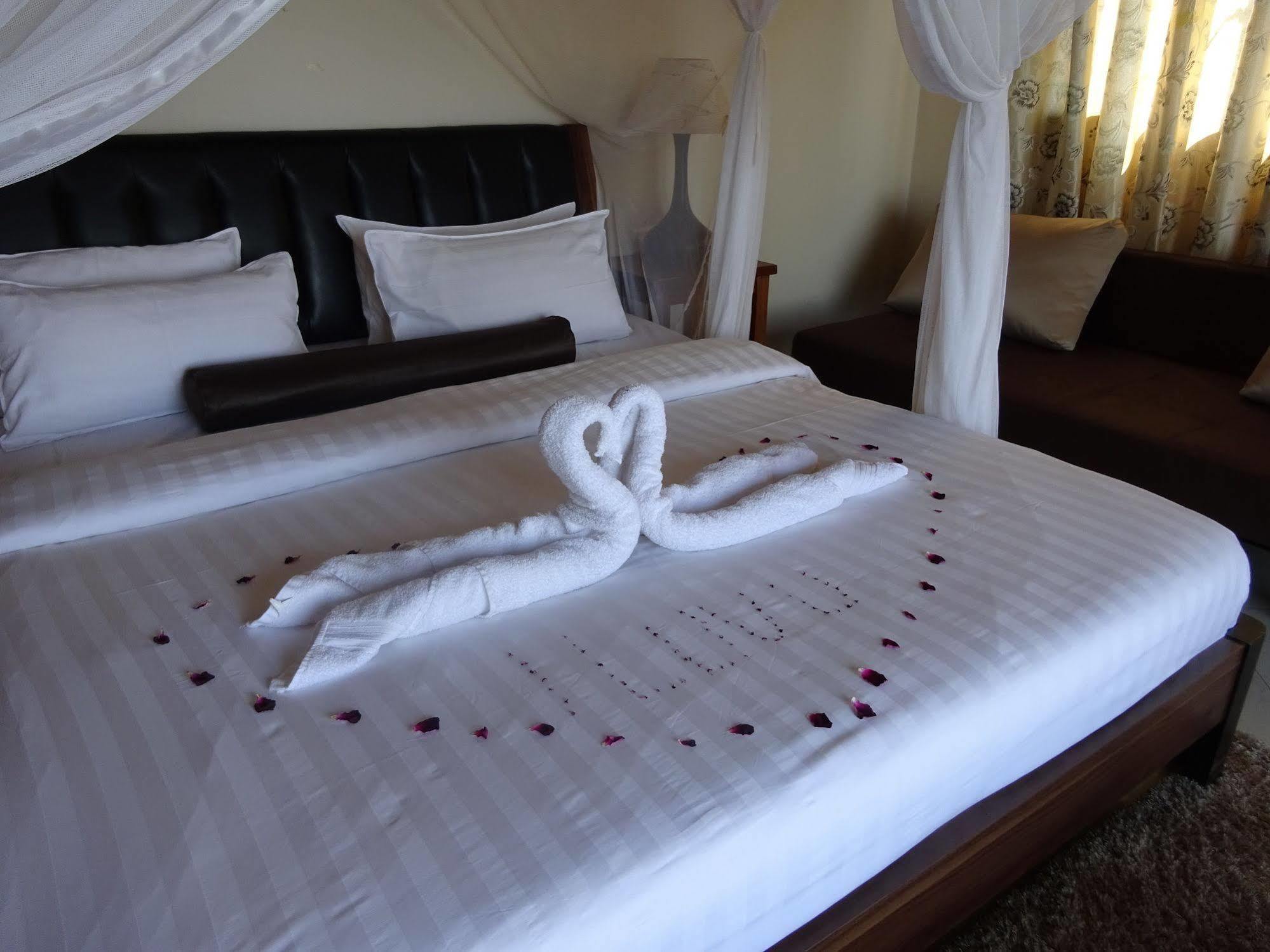 Lake Kariba Inns Siavonga Eksteriør billede